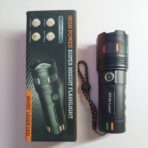 HIGH POWER SUPER BRIGHT FLASHLIGHT - Image 3